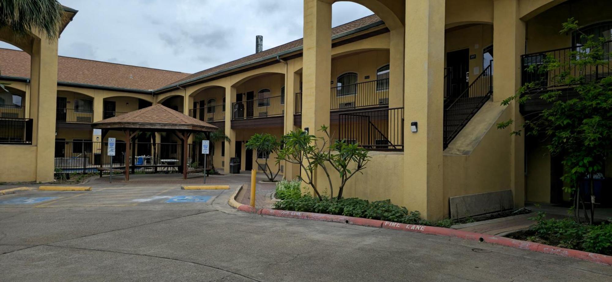 Texas Inn And Suites Rgv Edinburg Exterior foto